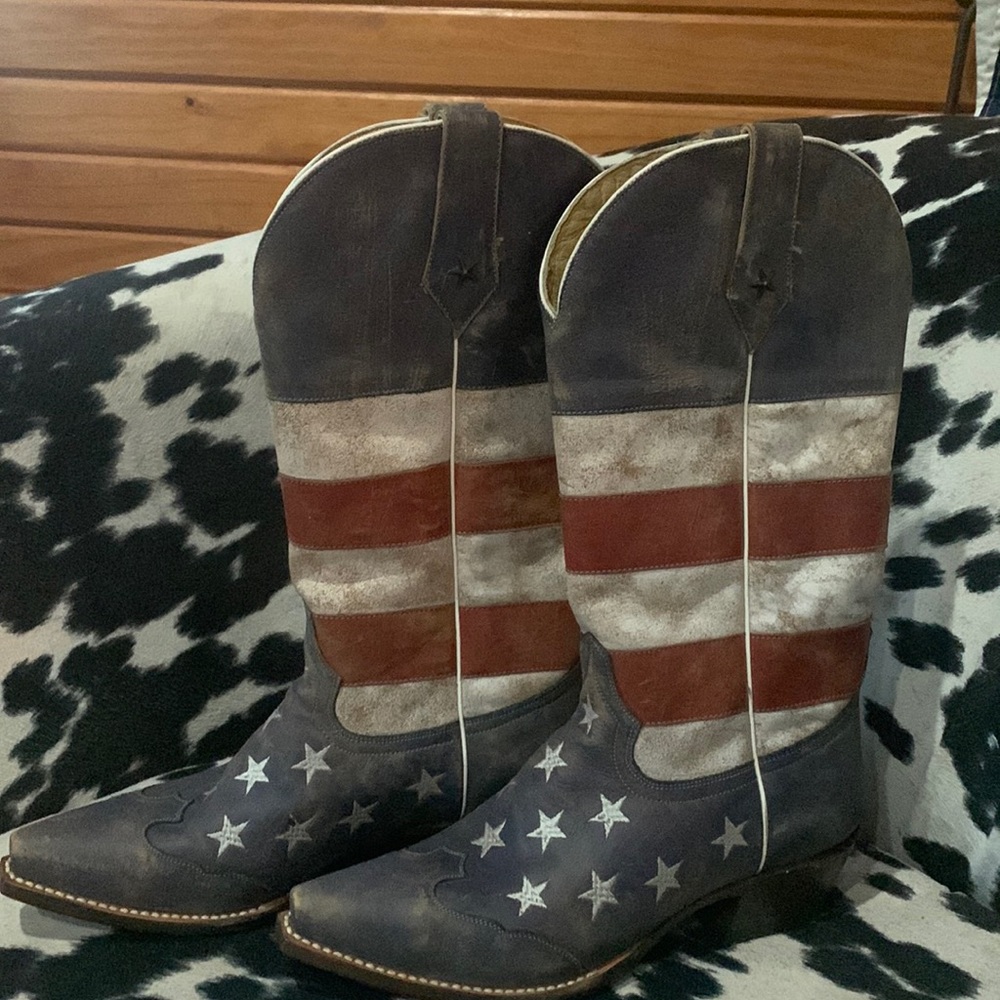 Roper American flag size 8 western boots